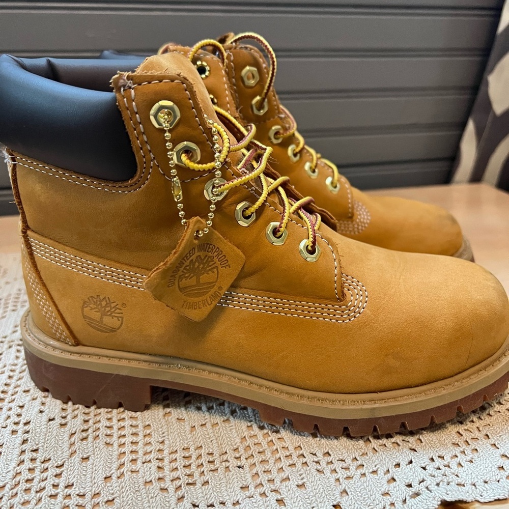 Timberland 6-Inch Premium Size 3M Boot Kids Wheat Leather Lace-up Waterproof